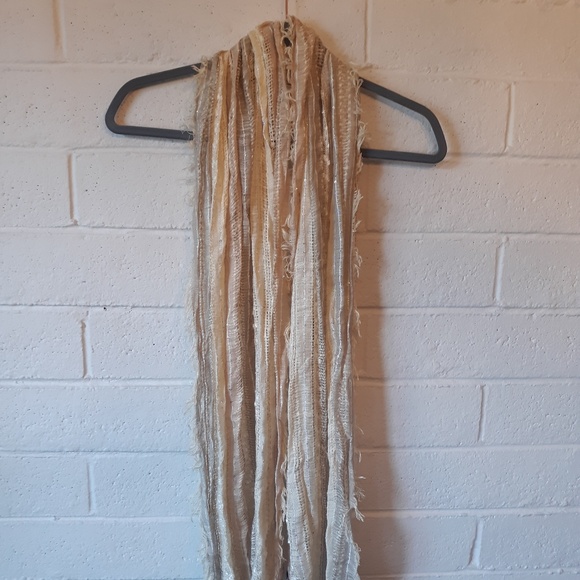 29 Palm's Accessories - NWOT 29 Palm's Scarf